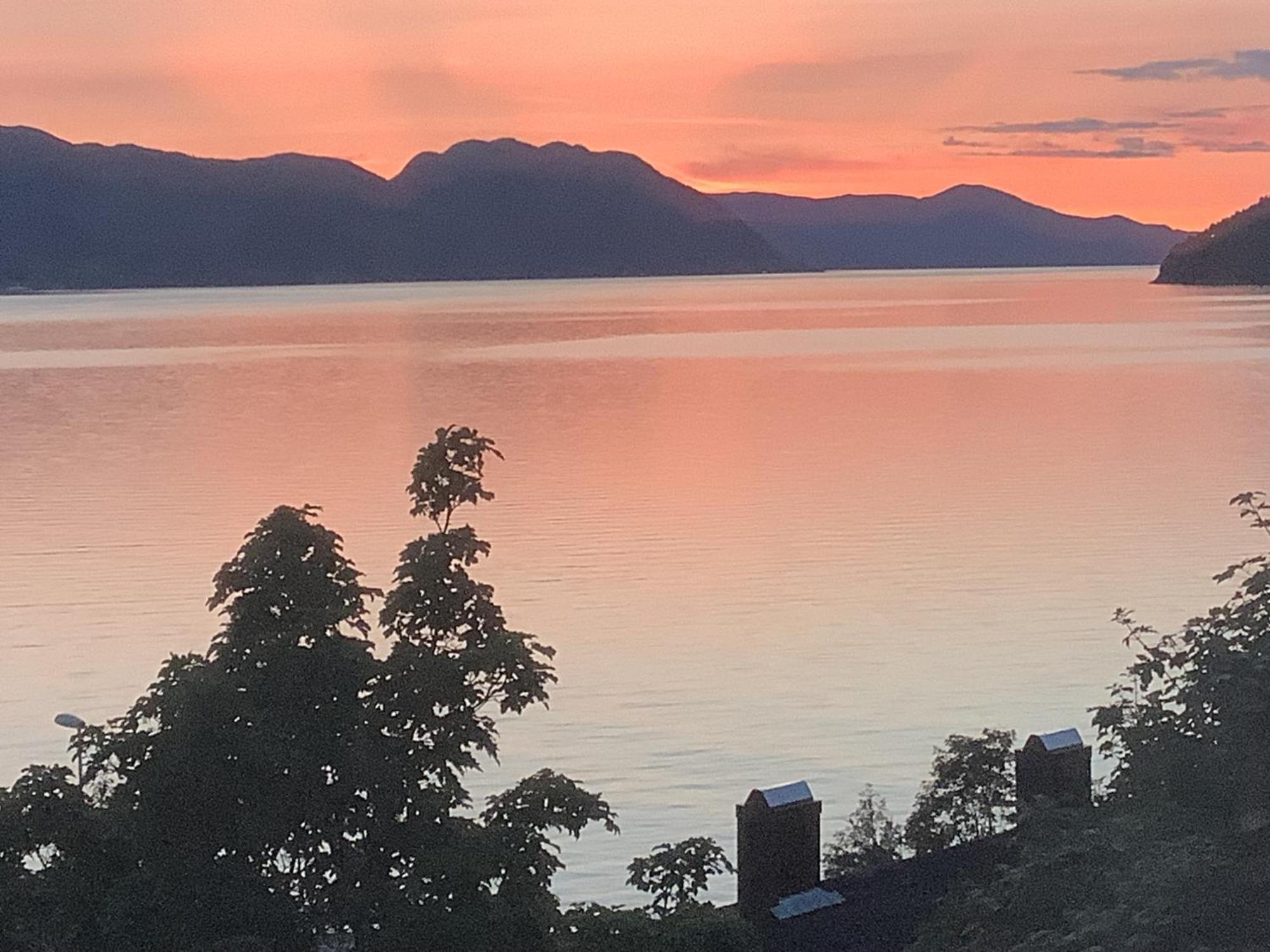 Volda Line Pa Hauane1 Bed & Breakfast エクステリア 写真