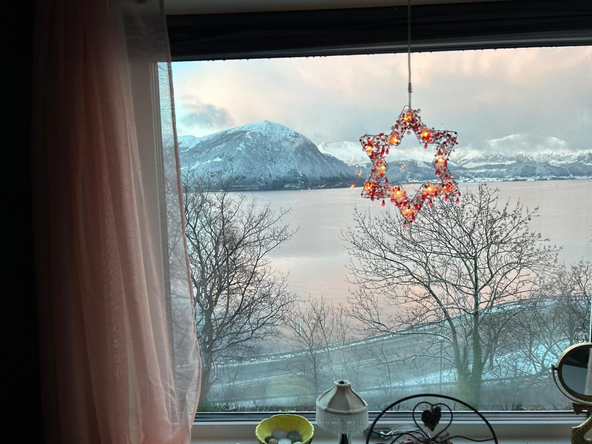 Volda Line Pa Hauane1 Bed & Breakfast エクステリア 写真